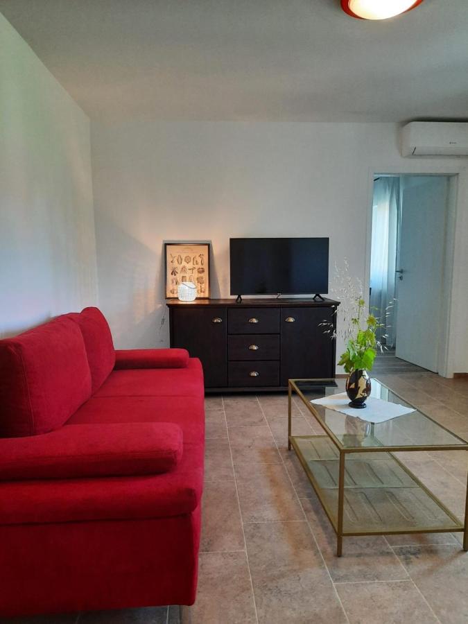 Appartements Lena. Премантура Экстерьер фото